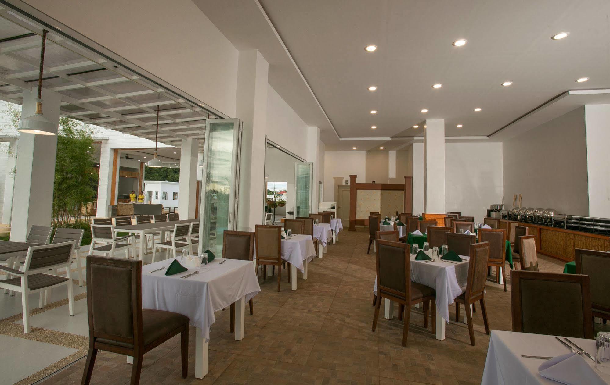 Gabi Resort & Spa Cordova  Buitenkant foto